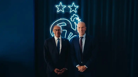 France unveil Zinedine Zidane as new head coach