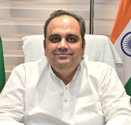 Fake drug, steroid racket busted in Narela: Delhi Health Minister