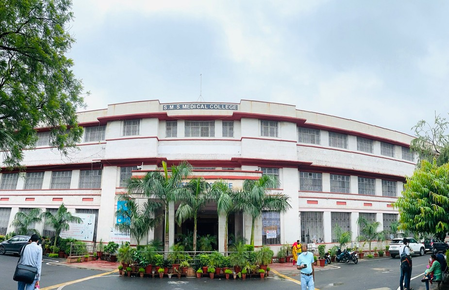 Five shifted to Jaipur’s SMS Hospital from Kuchaman after eye infection post cataract surgery