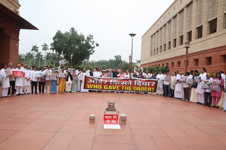 INDIA bloc stages ‘Who gave the order’ protest at Parliament; NDA says ‘raise meaningful questions’