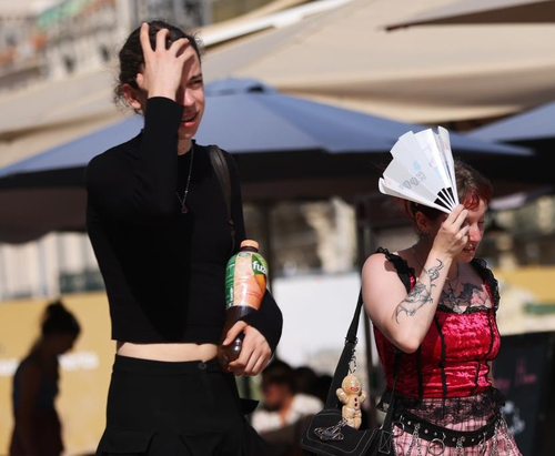 US heat wave kills dozens during 250th anniversary weekend