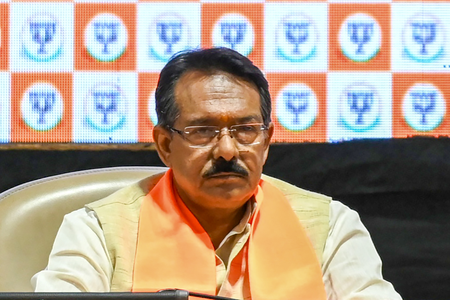 Delhi BJP chief Harsh Malhotra says Kejriwal doing petty politics over E20