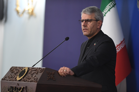 Iran, Oman close in on Hormuz deal