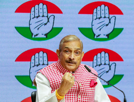 At least pellet guns, nail-studded batons weren’t used: Cong backs J’khand govt over students’ protest