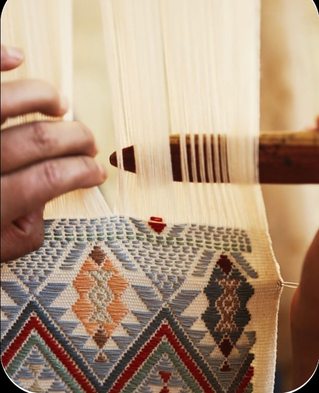 India’s GI-tagged handloom, handicraft products to be showcased at Delhi summit