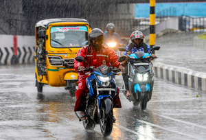 Six Tamil Nadu districts face heavy rain, thunderstorms today
