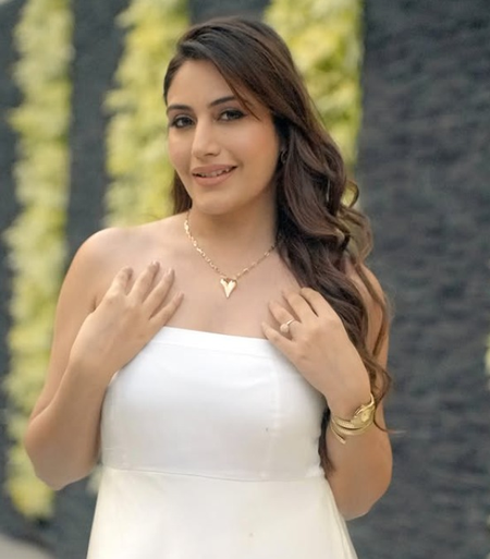 Surbhi Chandna strongly condemns abusive slogans against PM Modi during protests, says ‘question the system’