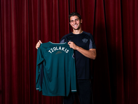 Hull City sign Greece goalkeeper Konstantinos Tzolakis on five year deal