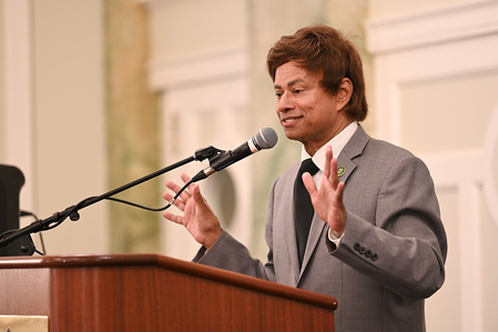 Indian American Thanedar loses Democratic Party nomination for Congress re-election in upsurge for progressives