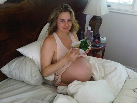 Alicia Silverstone shares ‘about to give birth’ throwback, says  son Bear inspired her book ‘The Kind Mama’