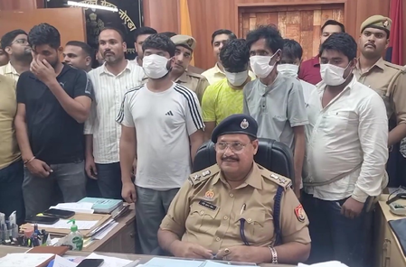 UP Police crack Rs 1.3 crore jewellery robbery; five arrested