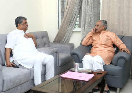 Miffed Karnataka Legislative Council Chairman Horatti to resign from his post on August 14
