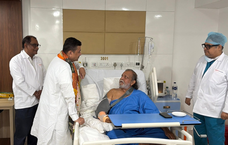 Bengal CM Adhikari visits ailing Mithun Chakraborty at hospital in Kolkata