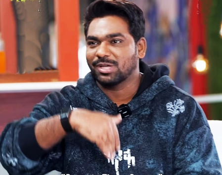 It took Zakir Khan 1 year to accumulate Rs 500 to register for his 1st open mic