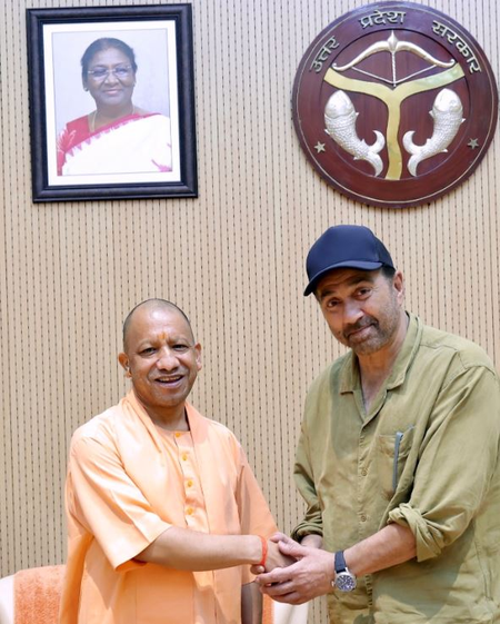 Sunny Deol meets UP CM Yogi Adityanath