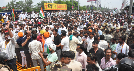 Right-wing activists disrupt religious convention at Sagar school; MP Police to probe claims of conversion