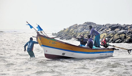 TN’s Thoothukudi fishing community demands sea ambulance services to save lives