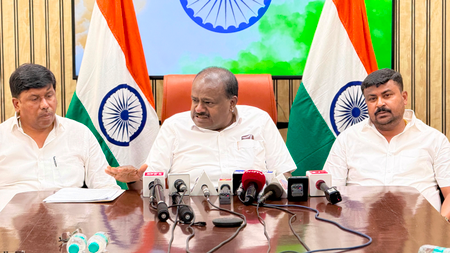Kumaraswamy accuses Karnataka Govt of mishandling Cauvery water dispute