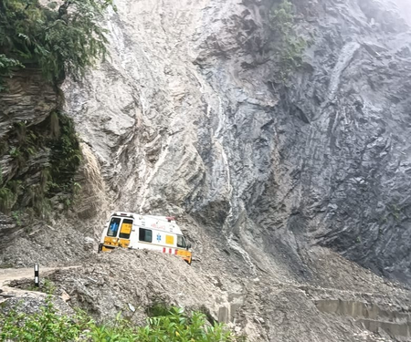 Landslide on Birahi-Nijmula Road in Uttarakhand, ambulance carrying patient trapped in debris