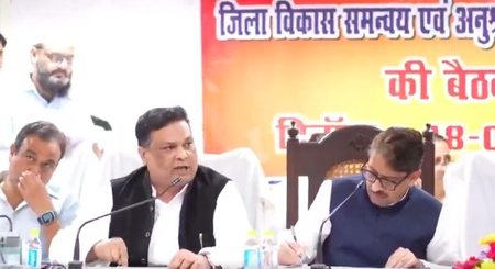 Cong-SP fight out in open? BJP shares video of ‘full-blown’ public spat between Masood and SP leader