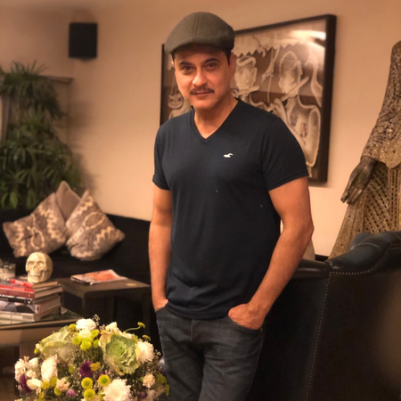 Sanjay Kapoor recreates brother Anil Kapoor’s look from ‘1942: A Love Story’: Humshakhal