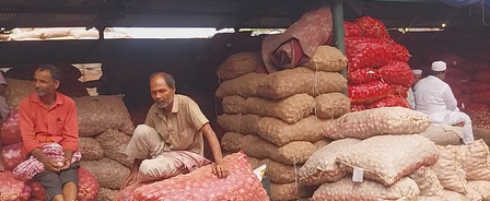 ‘Kanda Express’, buffer stocks set to bring down onion prices in Delhi