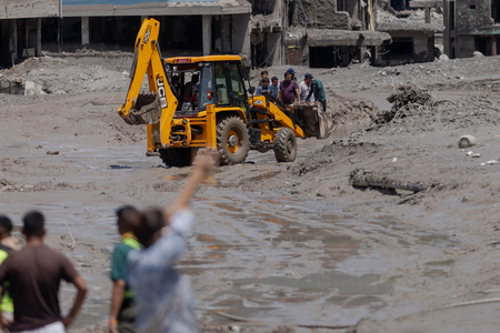 Nepal authorities issue fresh flood alert as debris-laden water flow rises in Bhote Koshi