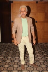 When Naseeruddin Shah did not take a bath for around 2 months for his movie ‘Chakra’