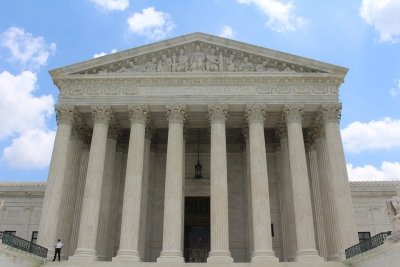 US Supreme Court temporarily allows White House ballroom construction to continue