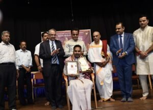 ‘Sri Raghavendra Mahime’ staged in Bengaluru; social workers, artists felicitated