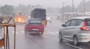Heavy rain alert in Karnataka: Coastal districts, Bengaluru among areas likely to receive showers