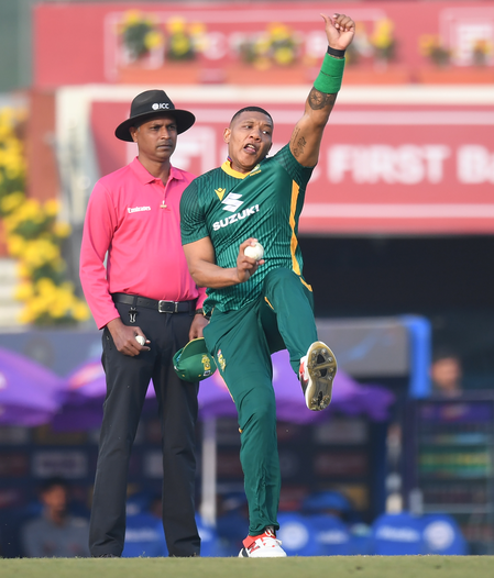 Baartman ruled out of Australia ODIs with hamstring injury, Duan Jansen named replacement