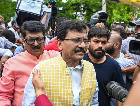 Sanjay Raut attacks Maha CM, says Fadnavis going out of way to ‘defend’ CEC