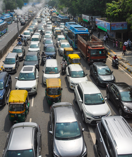 Delhi: Excise officials auction 2,000 seized vehicles, clear backlog of 5,000 chemical tests