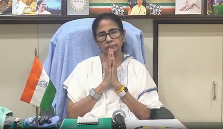 ECI to meet two Trinamool factions tomorrow to decide on party name and symbol