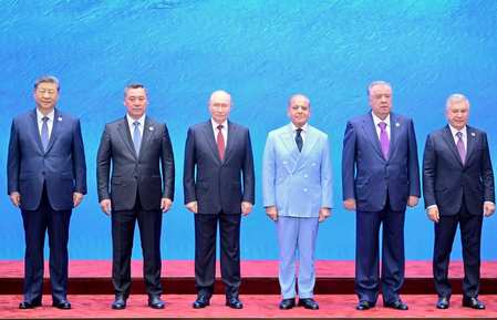 ‘Cheap, disgraceful act’: BJP, SP slam Pakistan PMO over edited SCO summit photo