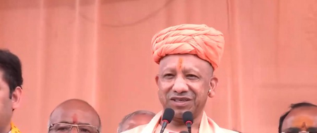 UP CM offers prayers at Shri Krishna Janmabhoomi on Janmashtami; highlights Ayodhya’s transformation