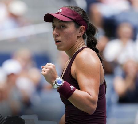 US Open: Jessica Pegula fends off Leylah Fernandez to reach fourth round