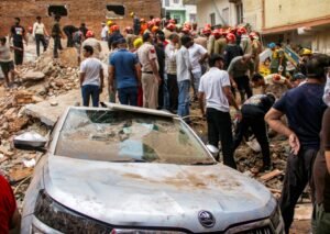 Death toll in Delhi building collapse reaches five; FIR registered against owner