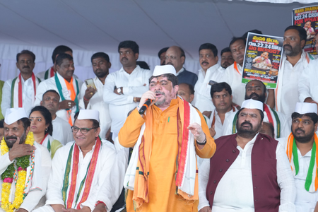 Ahead of Telangana Assembly session, Congress demands KCR’s resignation