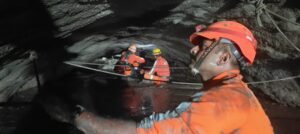 Nepal: India continues search and rescue operations in Chilime Tunnel