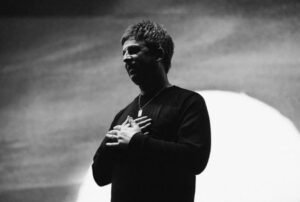 Noel Gallagher is in awe of his brother Liam Gallagher’s stage presence