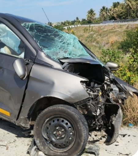 Four Tirupati pilgrims among 7 killed in 2 separate Karnataka road accidents