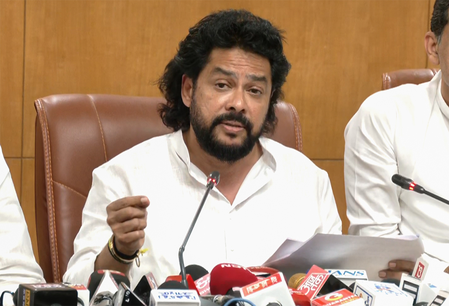 Karnataka: Former Minister B. Nagendra appears before ED in tribal welfare scam case
