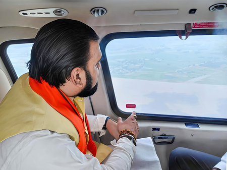 Bihar CM inspects flood relief operations in Vaishali, Saran; distributes cheques to kin of victims