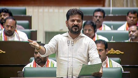 ‘Mental bankruptcy’: BJP, VHP hit out at Telangana CM over ‘Gandhi Parivar’ remark