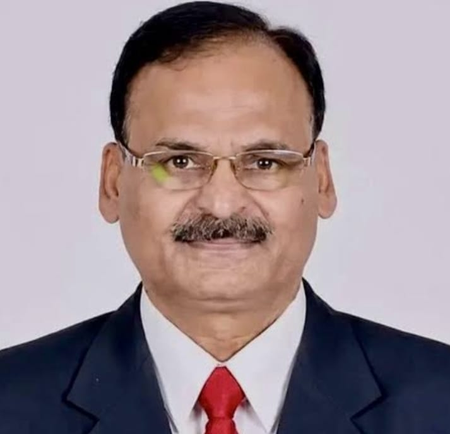KPSC case: Suspended Chairman Shivashankarappa gets third CID notice, faces arrest