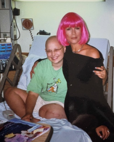 Jamie Lee Curtis remembers late friend 25 years after cancer death
