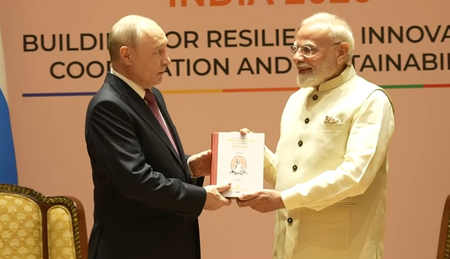 Gift to President Putin part of PM Modi’s bid to globally display India’s heritage