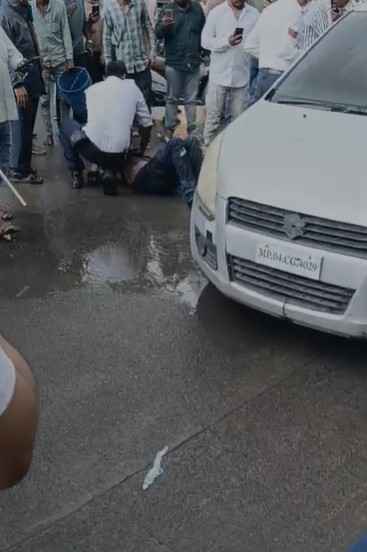 Indore man sustains severe burns as moving car catches fire, police rush him to hospital